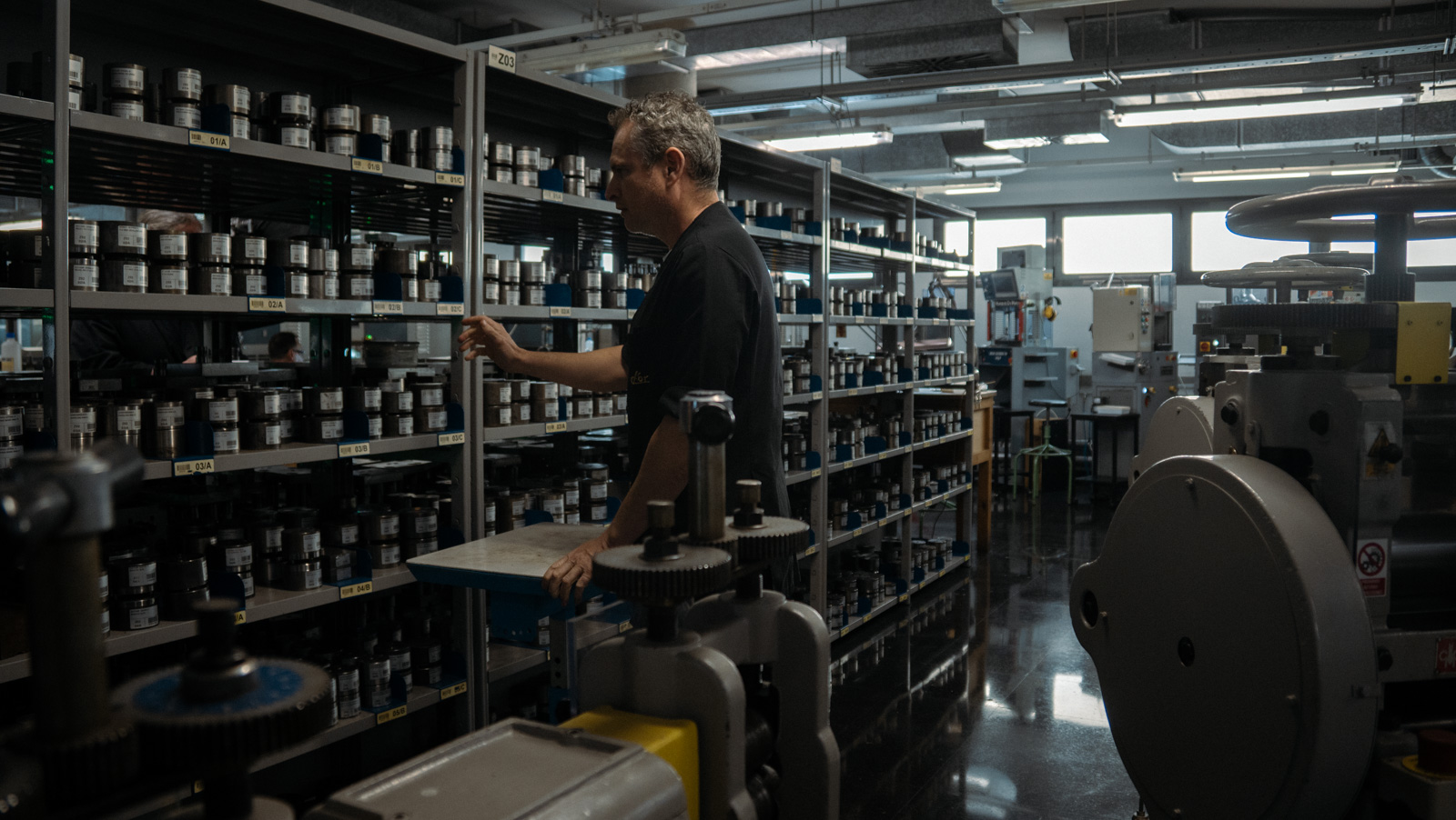 Gold jewellery casting and manufacturing process — Stamping